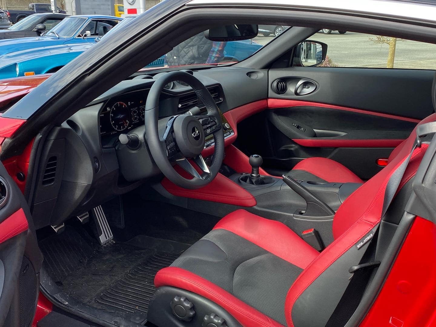 Passion Red Nissan Z vs 300ZX2.jpg