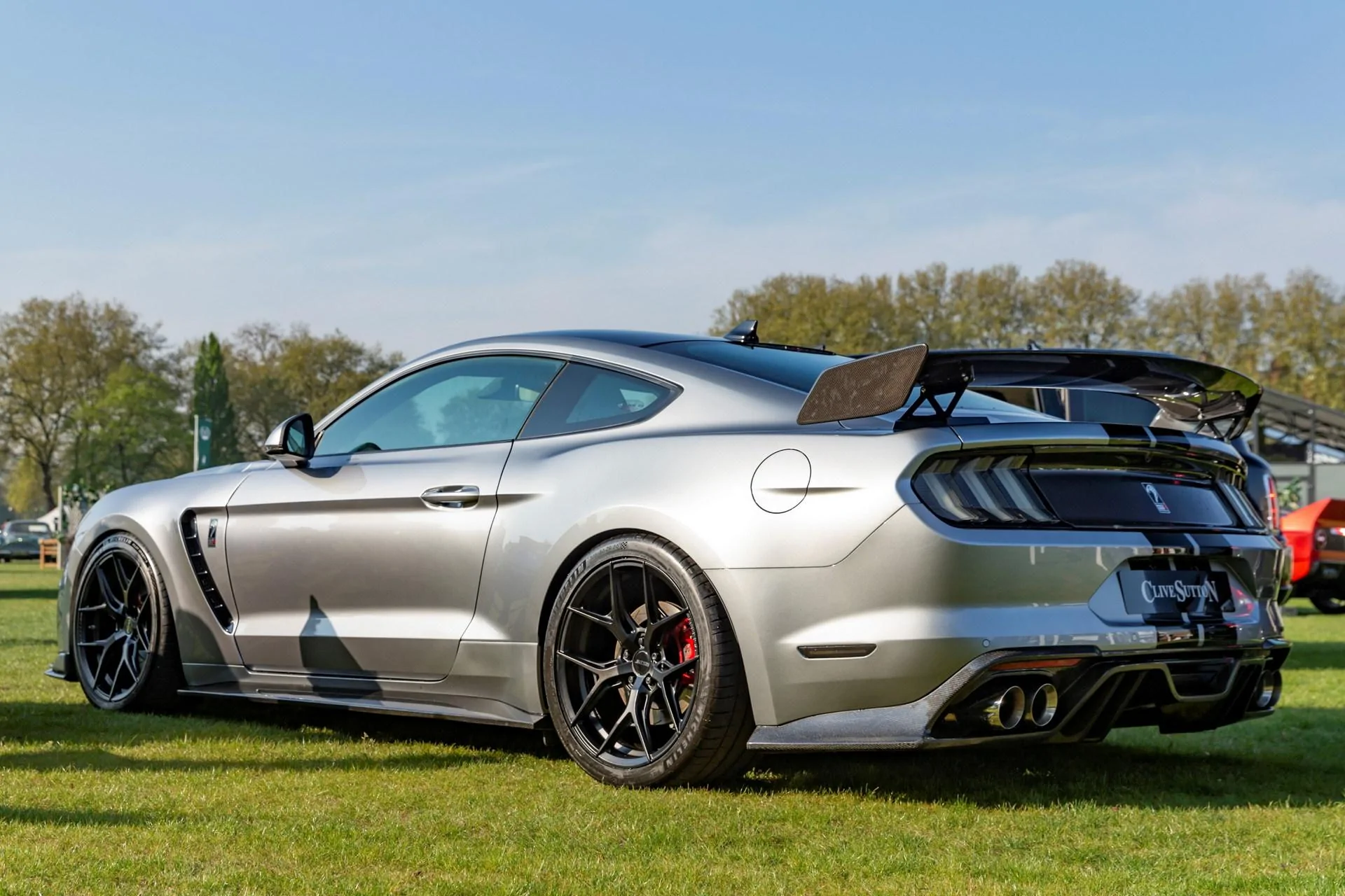 Ford-Mustang-Clive-Sutton-CS850R-2.webp