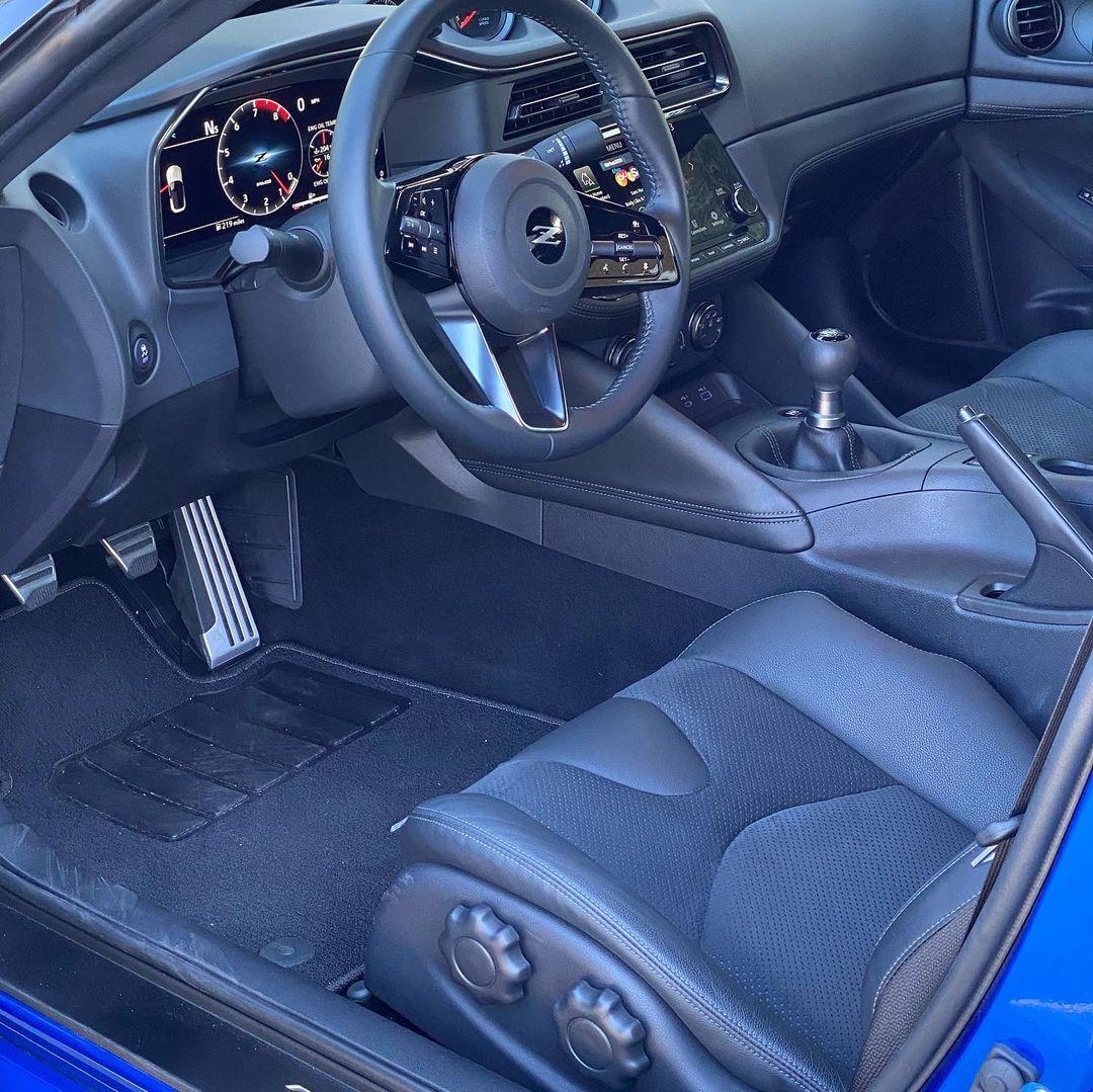 2023 Nissan Z Seiran Blue 10.jpg