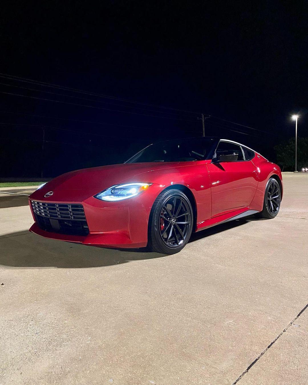 Passion Red Nissan Z 1.jpg