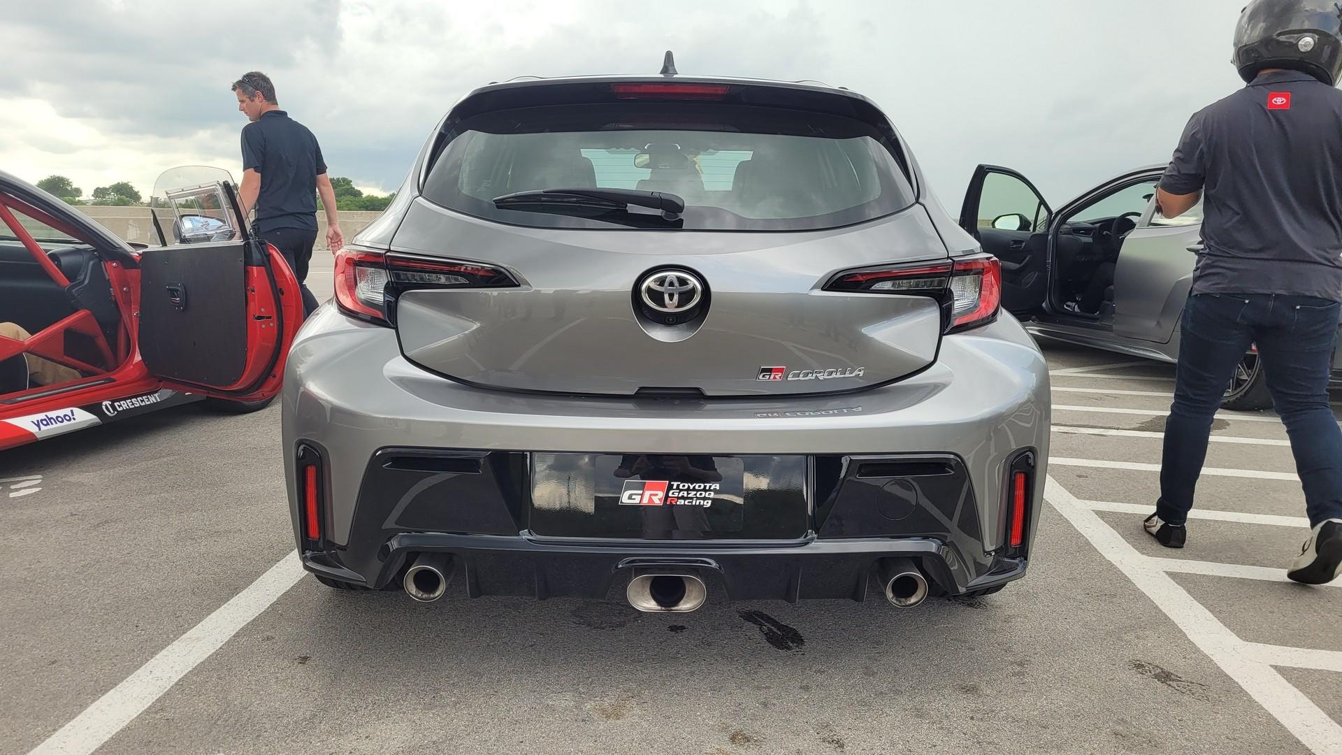 2023-Toyota-GR-Corolla-6.jpg