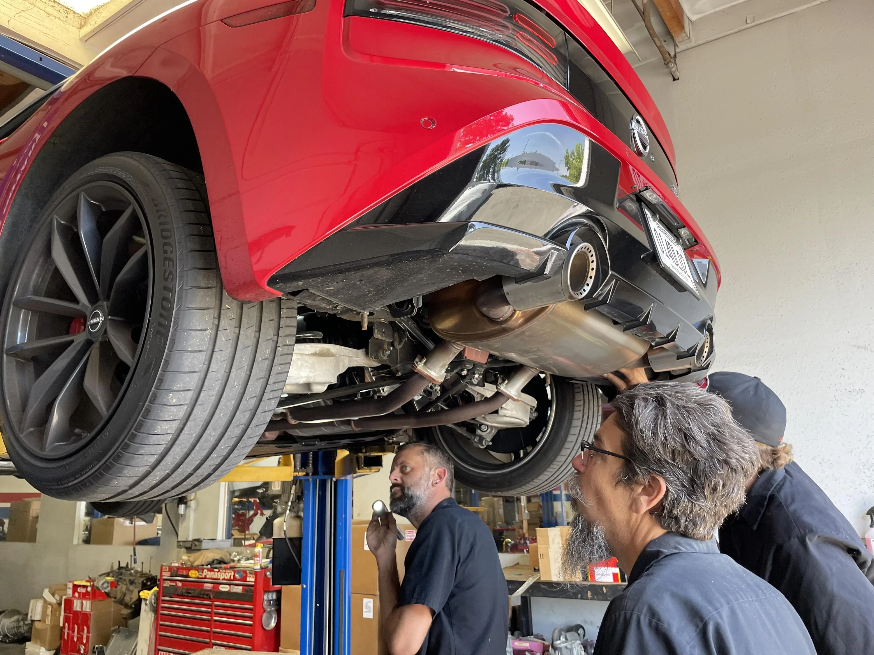 Best looks at the 2023 Z undercarriage | Page 4 | 2023+