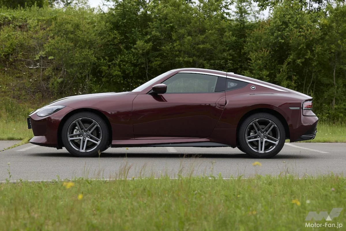 FAIRLADY-Z_040.webp