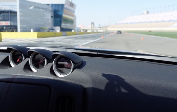 In-car footage of Nissan Z driving, launching, tracking  w/ Nismo exhaust [Christina & Grant]