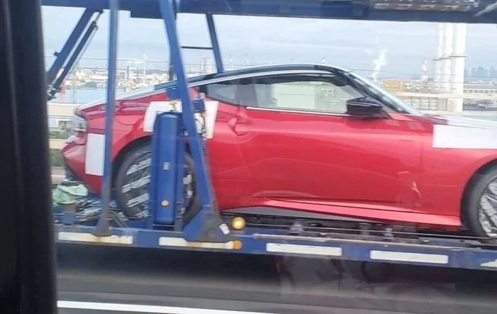 Spotted: 2023 Nissan Z in Passion Red and Brilliant Silver