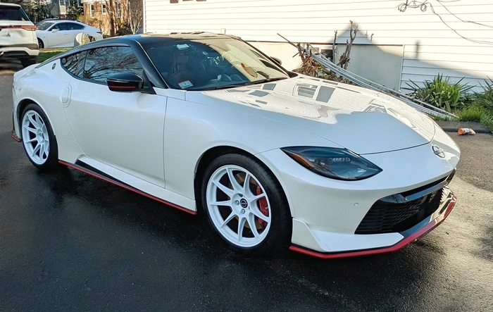 I made my Nismo wheels white